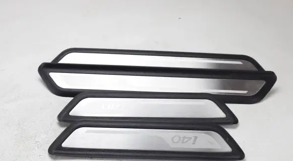 Hyundai i40 sill trim set (inner) 858733Z100 858783Z100