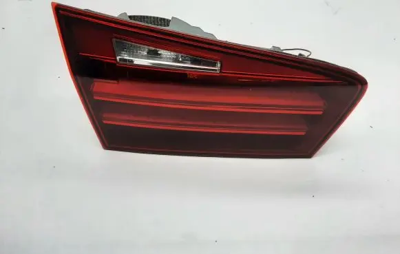 BMW 5 F10 F11 Tailgate rear/tail lights 7370347