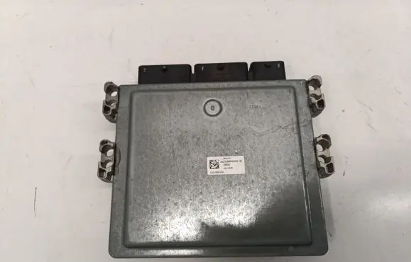 Nissan Qashqai J12 Engine control unit/module 237106UB00