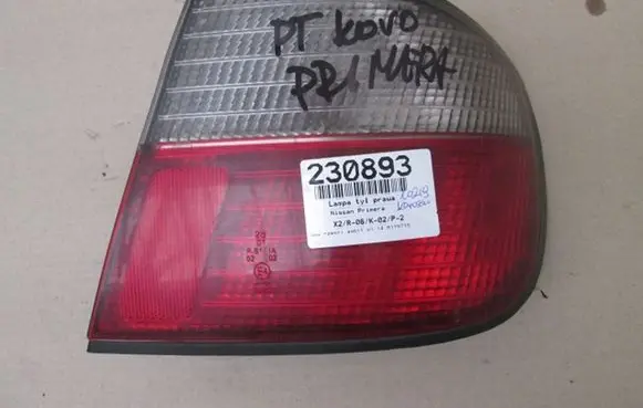 Nissan Primera Rear/tail lights