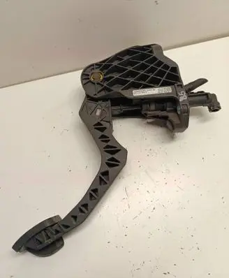 Volkswagen PASSAT B6 Clutch pedal 3C1721059G 29062004 8400662381