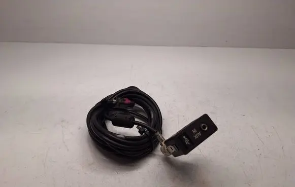 BMW X6 E71 AUX in-socket connector 61319129652
