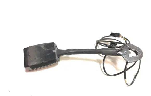 Volkswagen PASSAT B7 USA Front seatbelt buckle 561857755B