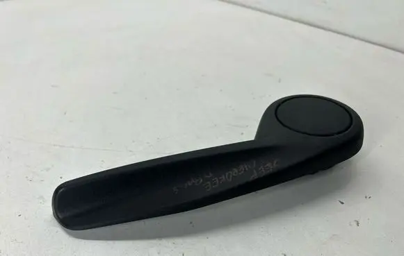 Jeep Cherokee Seat adjustment handle 1YA24TRMAA