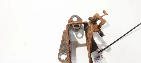 Fiat Punto (188) Bracket in trunk/boot 