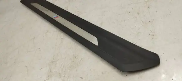 BMW 4 F32 F33 Front sill trim cover 893792600 8937926