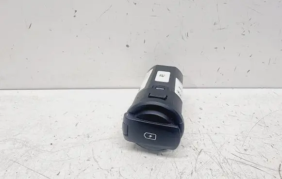 USB socket connector