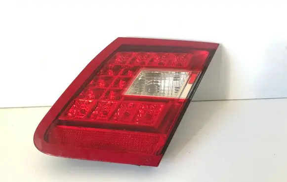 Mercedes-Benz E W212 Tailgate rear/tail lights A2129060258