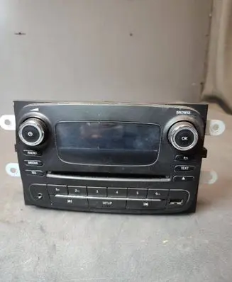 Renault Master III Radio/CD/DVD/GPS head unit 0150147711