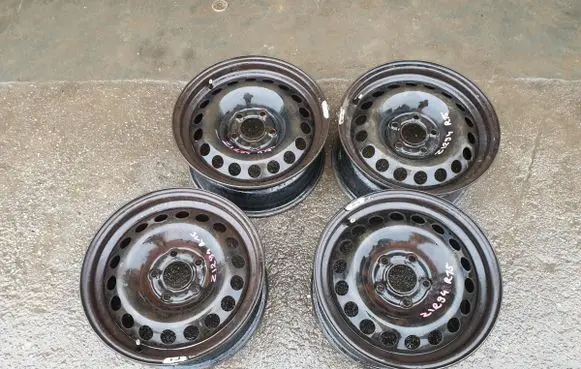 Opel Astra F R15 steel rim MDW15144