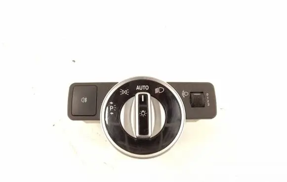 Mercedes-Benz C W204 Light switch 2049053103 A2049053103