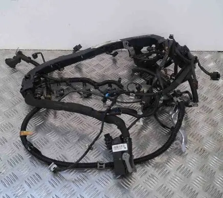 Mercedes-Benz E W212 Engine installation wiring loom A6510101216