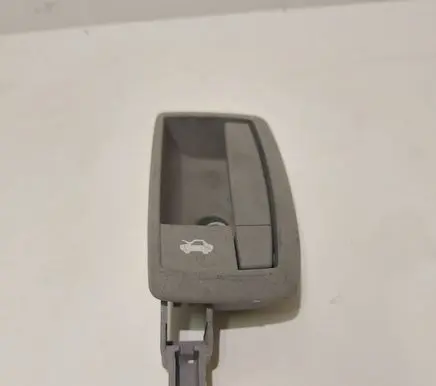 Peugeot Boxer Engine bonnet (hood) release handle C982