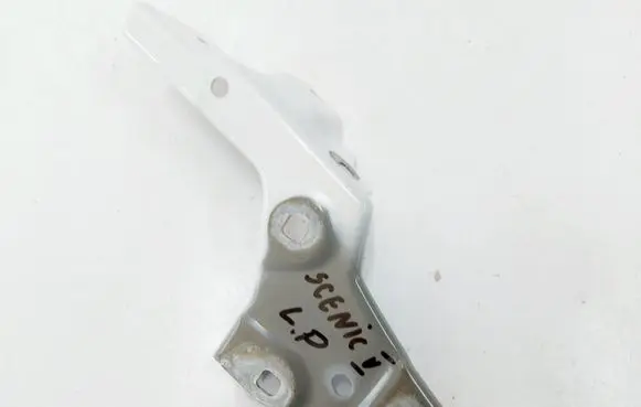 Renault Scenic E-Tech V Fender mounting bracket 625657080R