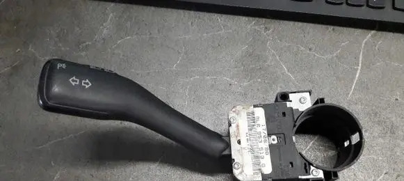 Skoda Fabia Mk1 (6Y) Fog light switch 8l0853513g