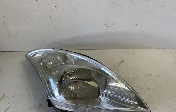 Suzuki Swift II Headlight/headlamp