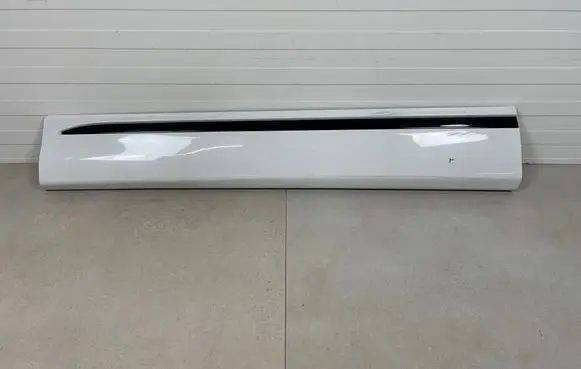 Audi Q8 Front door trim (molding) 4M8853959B 4M8853959 4M8853959C