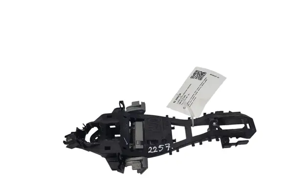 Land Rover Range Rover Sport L494 Front door exterior handle/bracket BJ32224N02