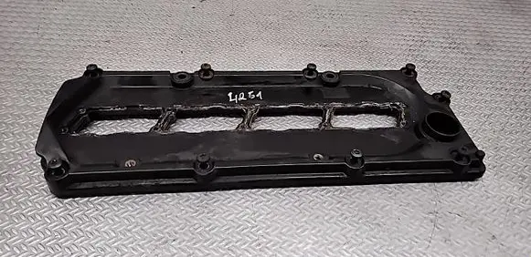 Audi A8 S8 D3 4E Rocker cam cover 057103470H