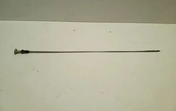 Mitsubishi Outlander Oil level dip stick 