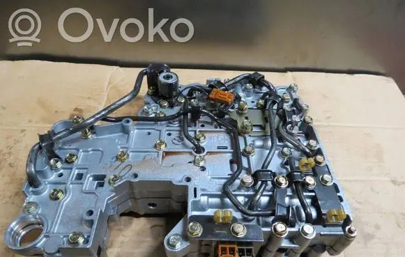 Ford Focus Transmission gearbox valve body 2X18A