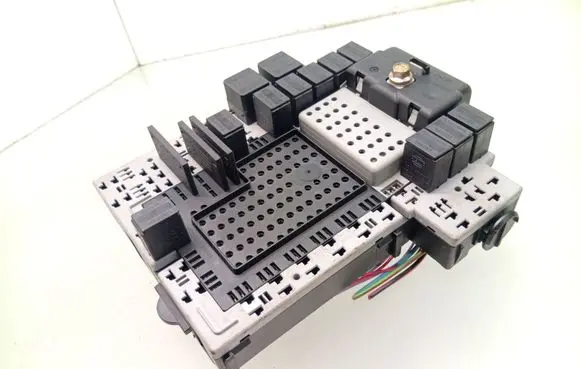 Volvo S80 Comfort/convenience module 8633872