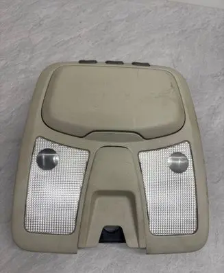 Volvo XC90 Front seat light 5043340 8685434 033700005157