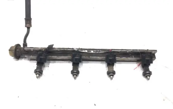 Honda CR-V Fuel main line pipe