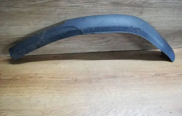 Toyota Avensis T250 Front bumper lip 7685205020