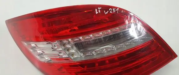 Mercedes-Benz R W251 Rear/tail lights