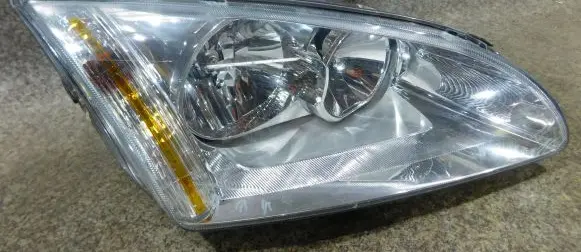 Ford Focus Headlight/headlamp