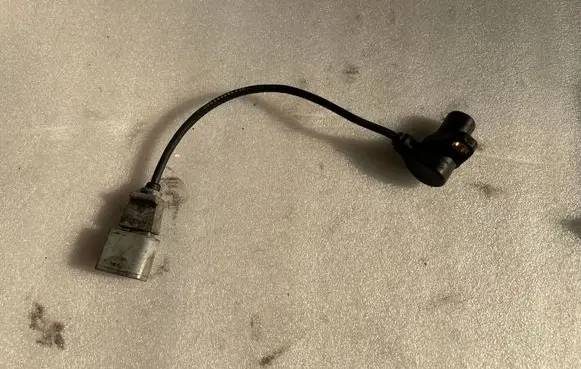 Seat Altea Crankshaft position sensor 06A906433K