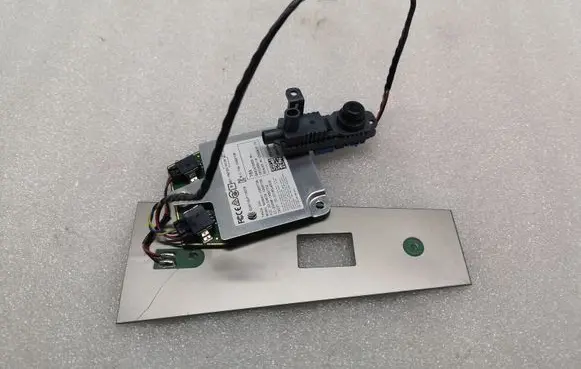 Tesla Model 3 Side fender camera 110061900C 110219800C