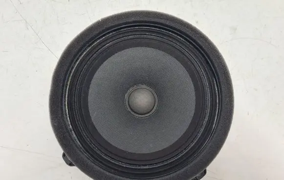 KIA Ceed Front door speaker 96340A2000