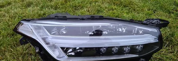 Volvo XC90 Headlight/headlamp 31655775