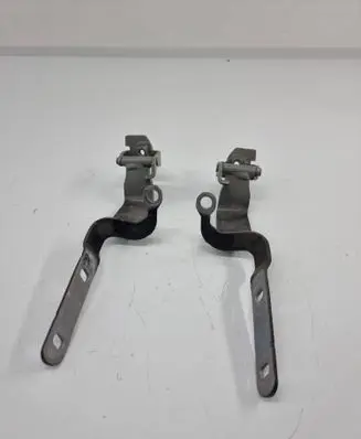 Audi A7 S7 4G Tailgate/trunk/boot hinge 4g8827300 4g8827299