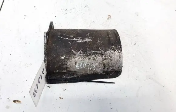 Volkswagen PASSAT B5.5 Other front suspension part 4D0407722
