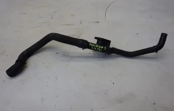 Volkswagen Touran I Engine coolant pipe/hose 038121132D
