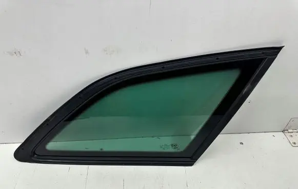 Seat Leon (5F) Rear side window 5FE845298