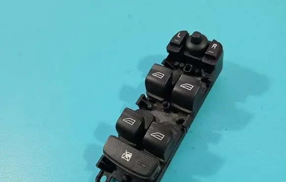 Electric window control switch