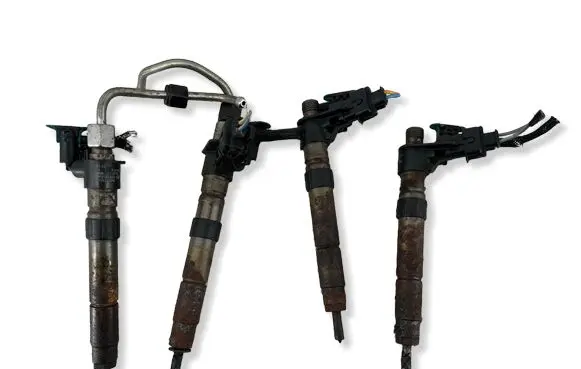 Land Rover Freelander 2 - LR2 Fuel injectors set 0445115042 D1005
