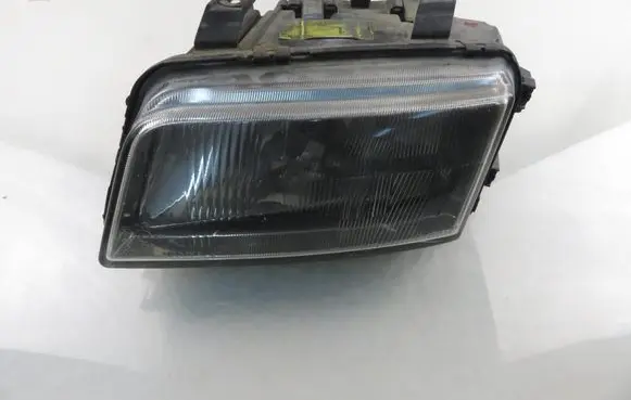 Audi A4 S4 B5 8D Headlight/headlamp