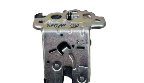 Audi A6 S6 C7 4G Tailgate/trunk/boot lock/catch/latch 4H0827505A