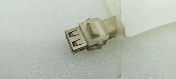 BMW 3 F30 F35 F31 USB socket connector 9390501