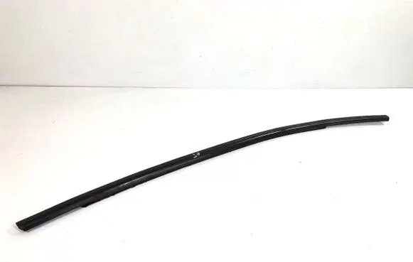 Renault Clio IV Rear door glass trim molding 