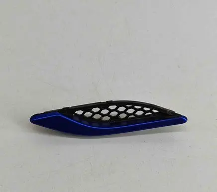 Maserati Ghibli Fender grill 670028906