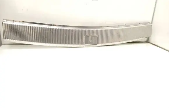 Volkswagen Touareg I Trunk/boot sill cover protection 7L6863459B
