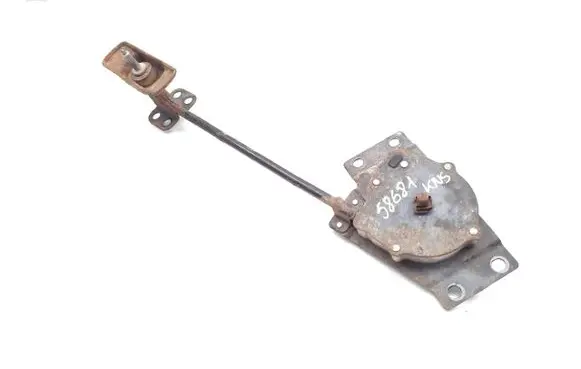 KIA Carens III Spare wheel mounting bracket 