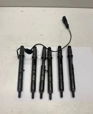 Audi A4 S4 B6 8E 8H Fuel injectors set 059130202G 059130201G 0432133784
