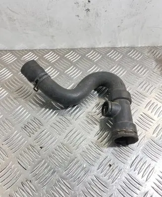 Volkswagen PASSAT B5.5 Engine coolant pipe/hose 8D0121049A